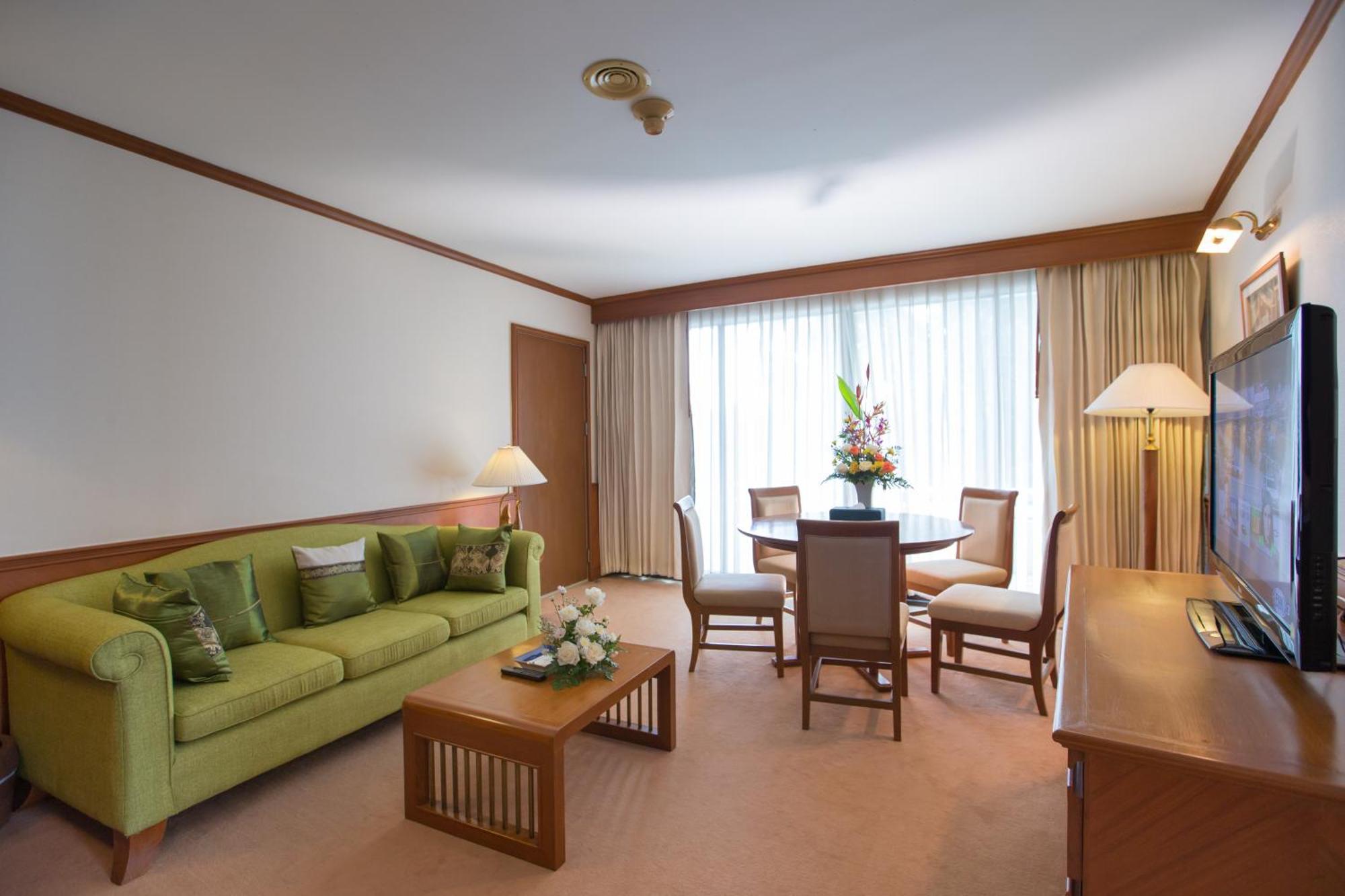 The Royal Chiang Mai Golf Resort Ban Mai  Esterno foto