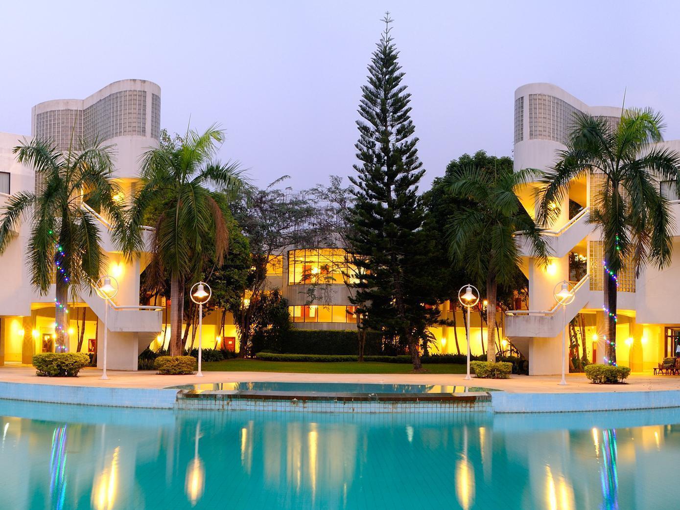 The Royal Chiang Mai Golf Resort Ban Mai  Esterno foto