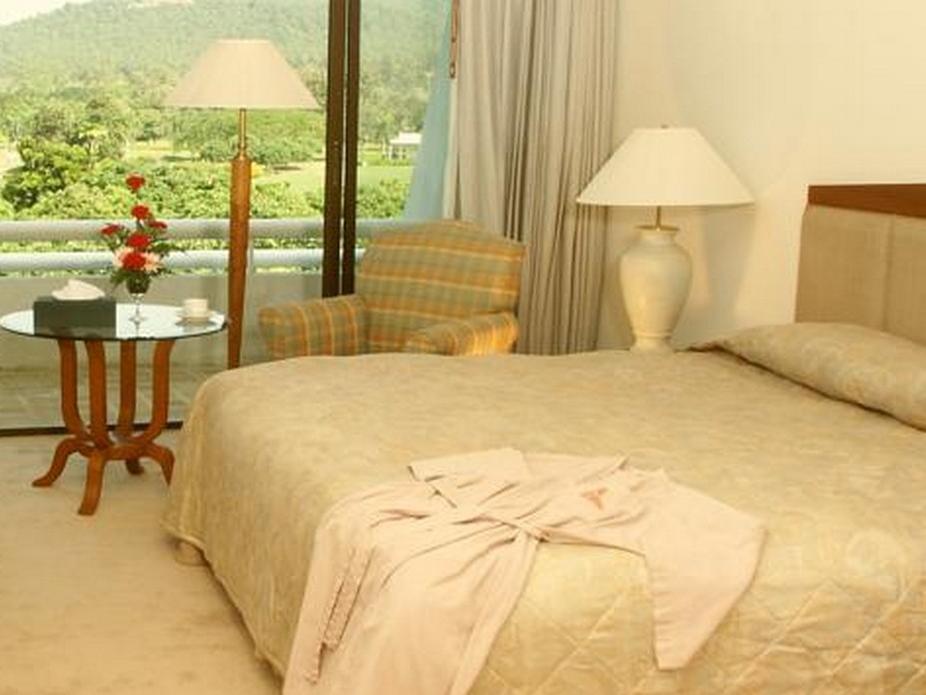 The Royal Chiang Mai Golf Resort Ban Mai  Esterno foto